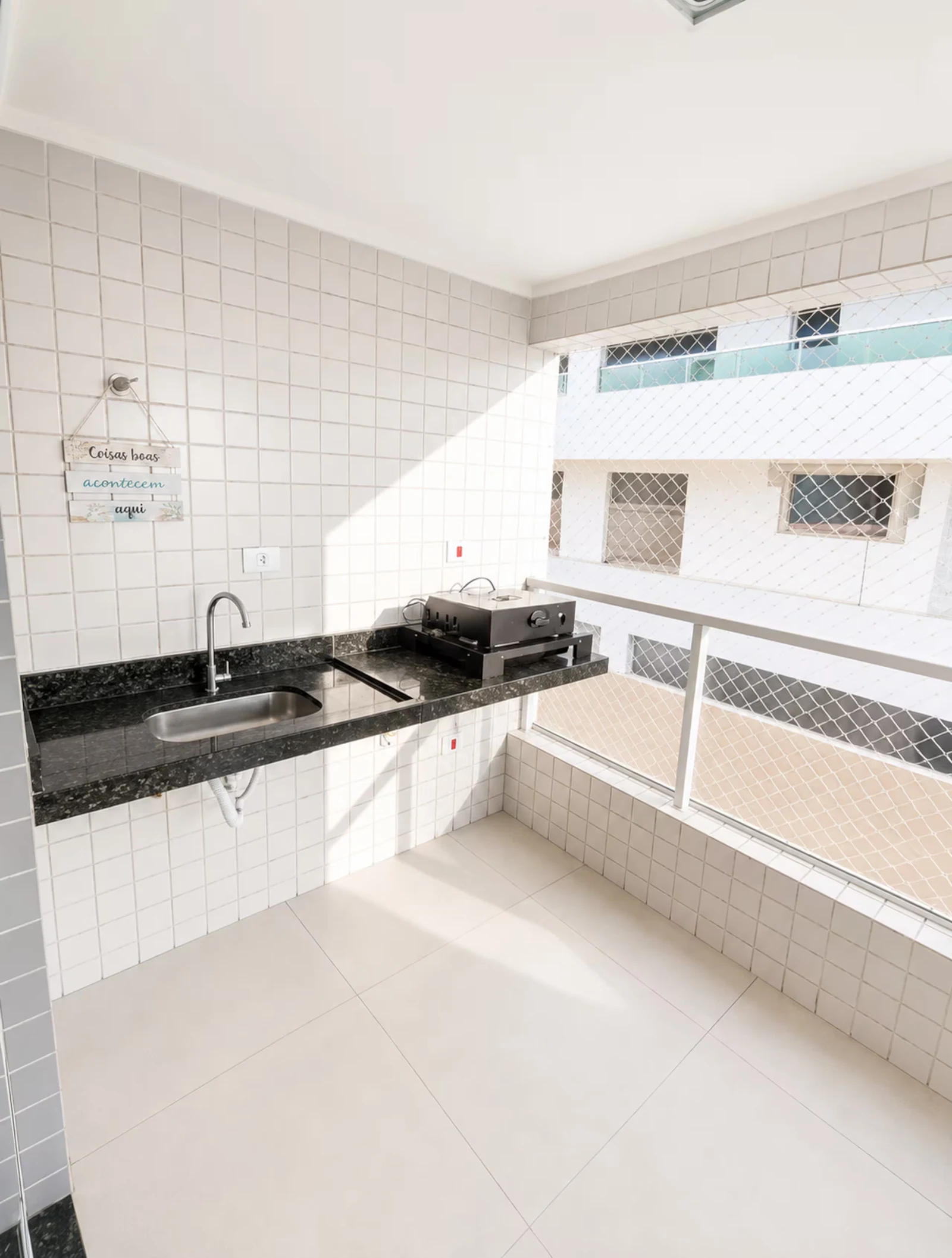 Sacada gourmet, apartamento pé na areia em Praia Grande